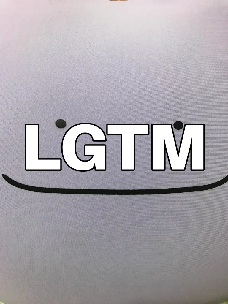 LGTM画像（768×1024px）